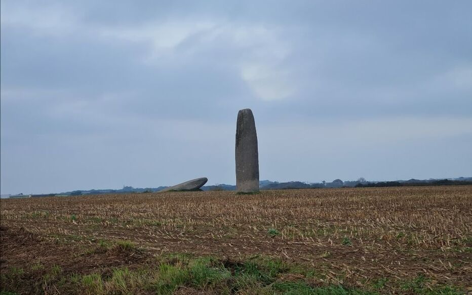 Menhirs gallois contre éoliennes : la justice tranchera en faveur des anciens monuments
