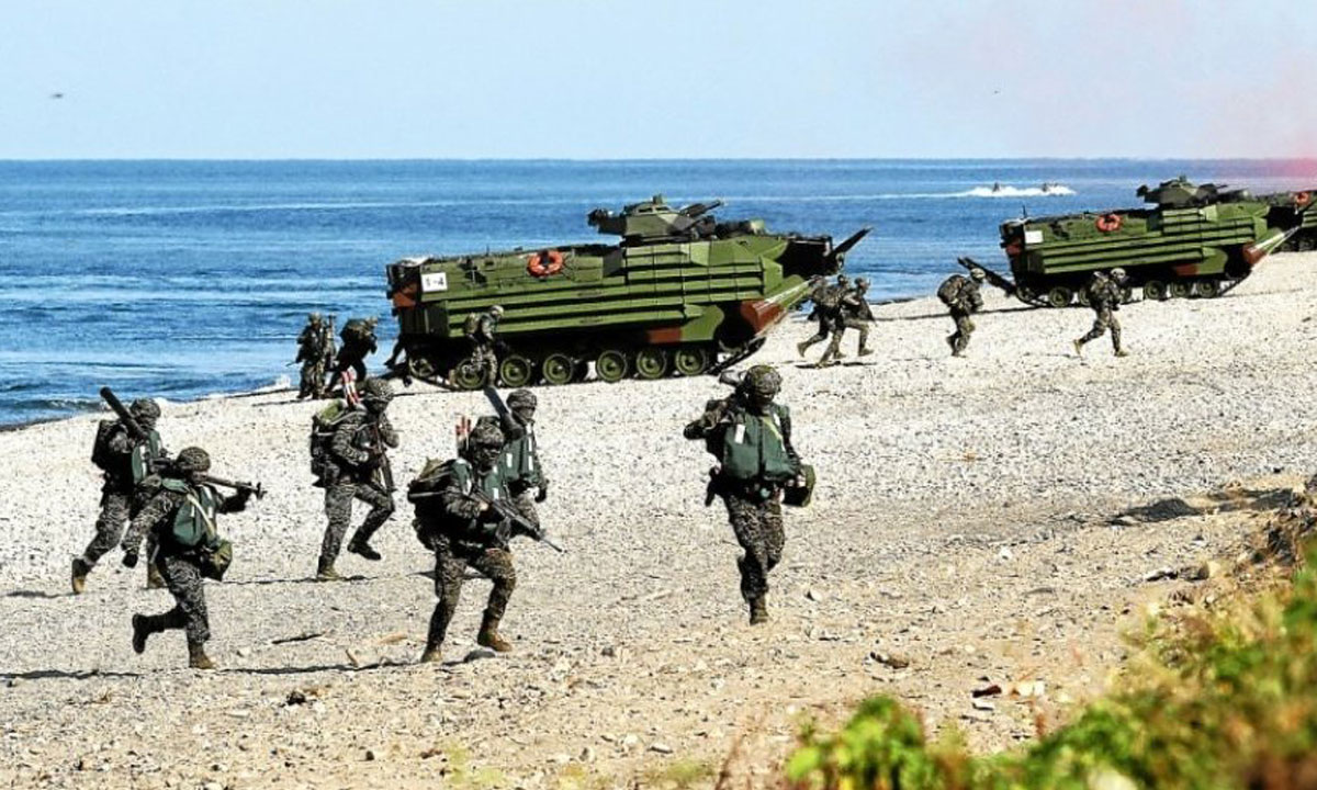 Titre: La Chine Accuse Taïwan De Provocation Et Mène Des Exercices Militaires À Grande Échelle