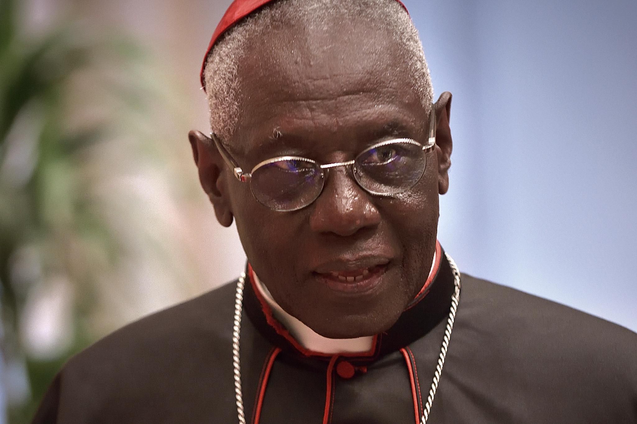 Cardinal Robert Sarah : Un défenseur résolu des valeurs traditionnelles