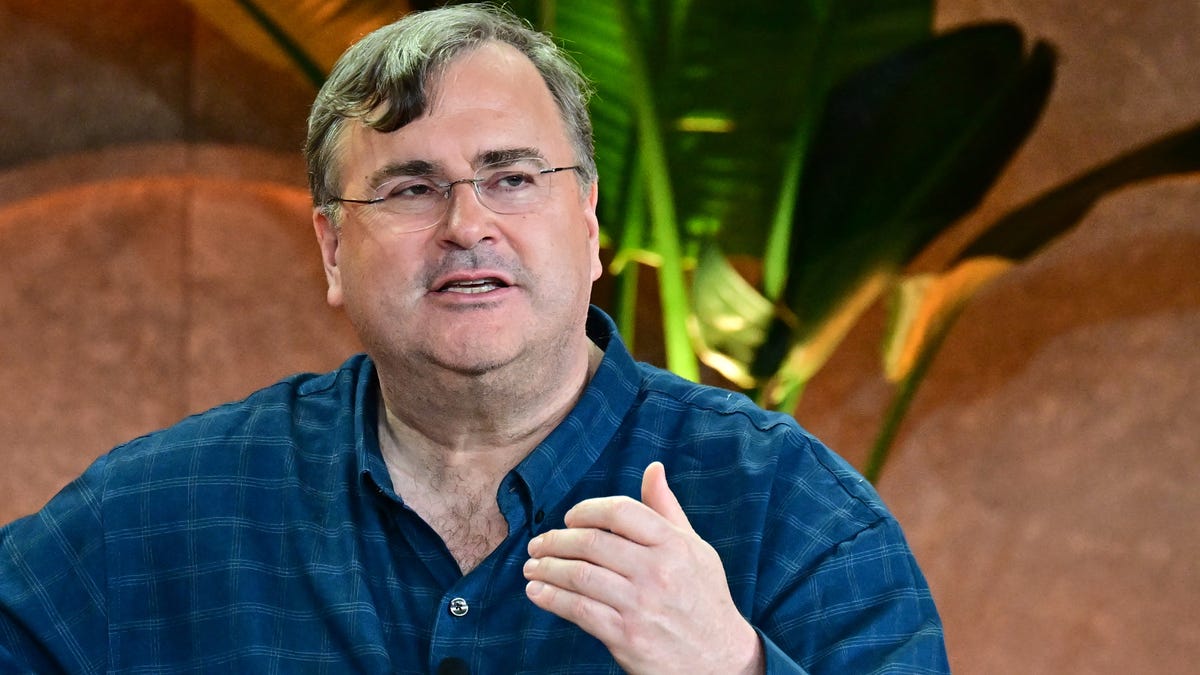 Reid Hoffman Relance LinkedIn via l’Intelligence Artificielle