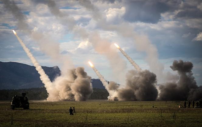 Titre: L’armée américaine teste un nouveau missile en prévision d’une éventuelle troisième guerre mondiale