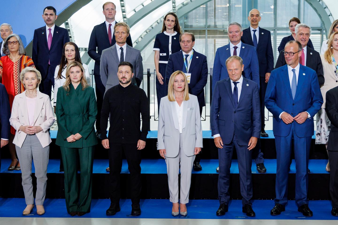 La crise européenne s’aggrave alors que l’Ukraine est exclue d’une rencontre cruciale entre Trump et Poutine